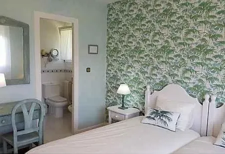 Hotel Camping فندق ريباذيسييّا