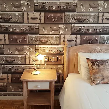 Hotel Camping ريباذيسييّا