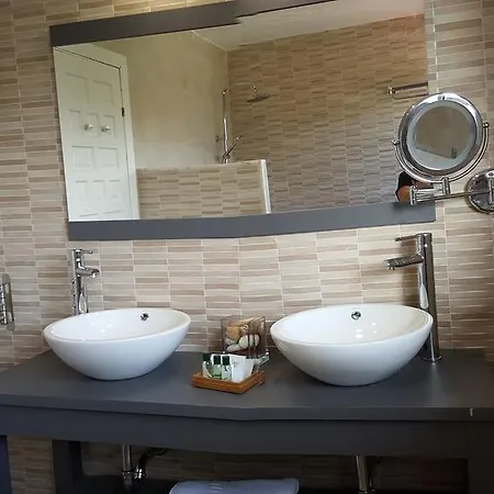 Hotel Camping فندق