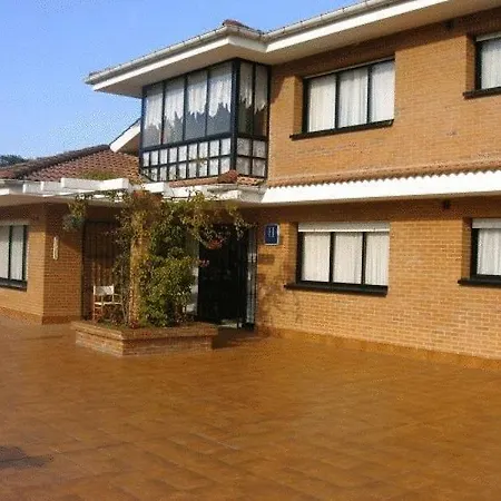 מלון Hotel Camping 3*